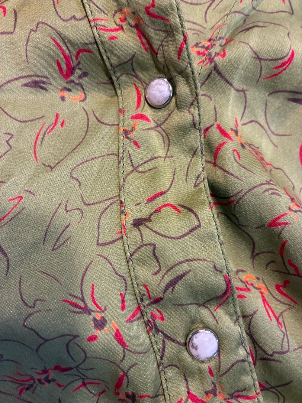 Ryan by Rachael Zoe Green Patterned Button-Up Silk Blouse, Size: XL - Picture 7 of 7